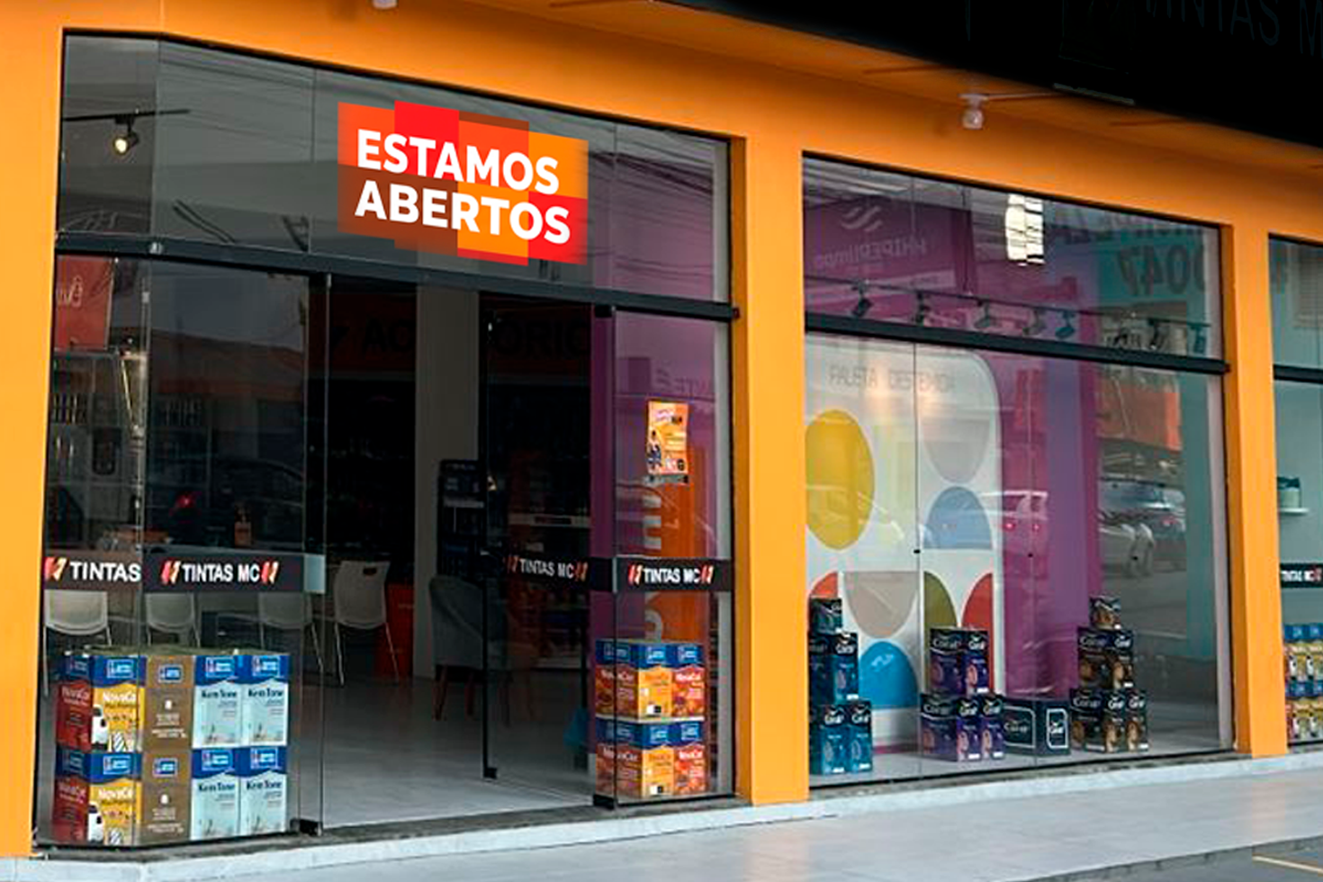 Loja da Tintas MC aberta